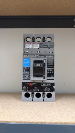 Siemens FXD63B225 - 225A 3 Pole Molded Case Circuit Breaker