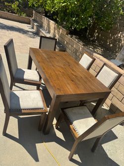 Wood Dining Table with 6 Upholstered Chairs