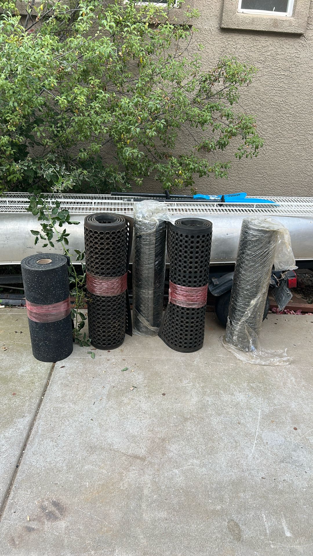  Floor Mats 