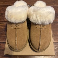 Uggs Slippersb