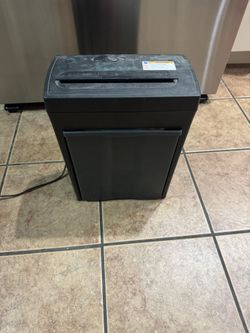 6 Page Shredder