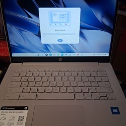 Like new touch screen hp chromebook $100