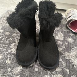 Size 10 Children’s Place Boots 