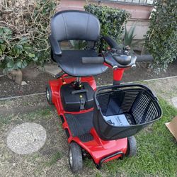 Electric Mobility Scooter. BRAND NEW 