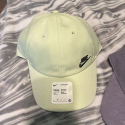 Women’s Nike Hat