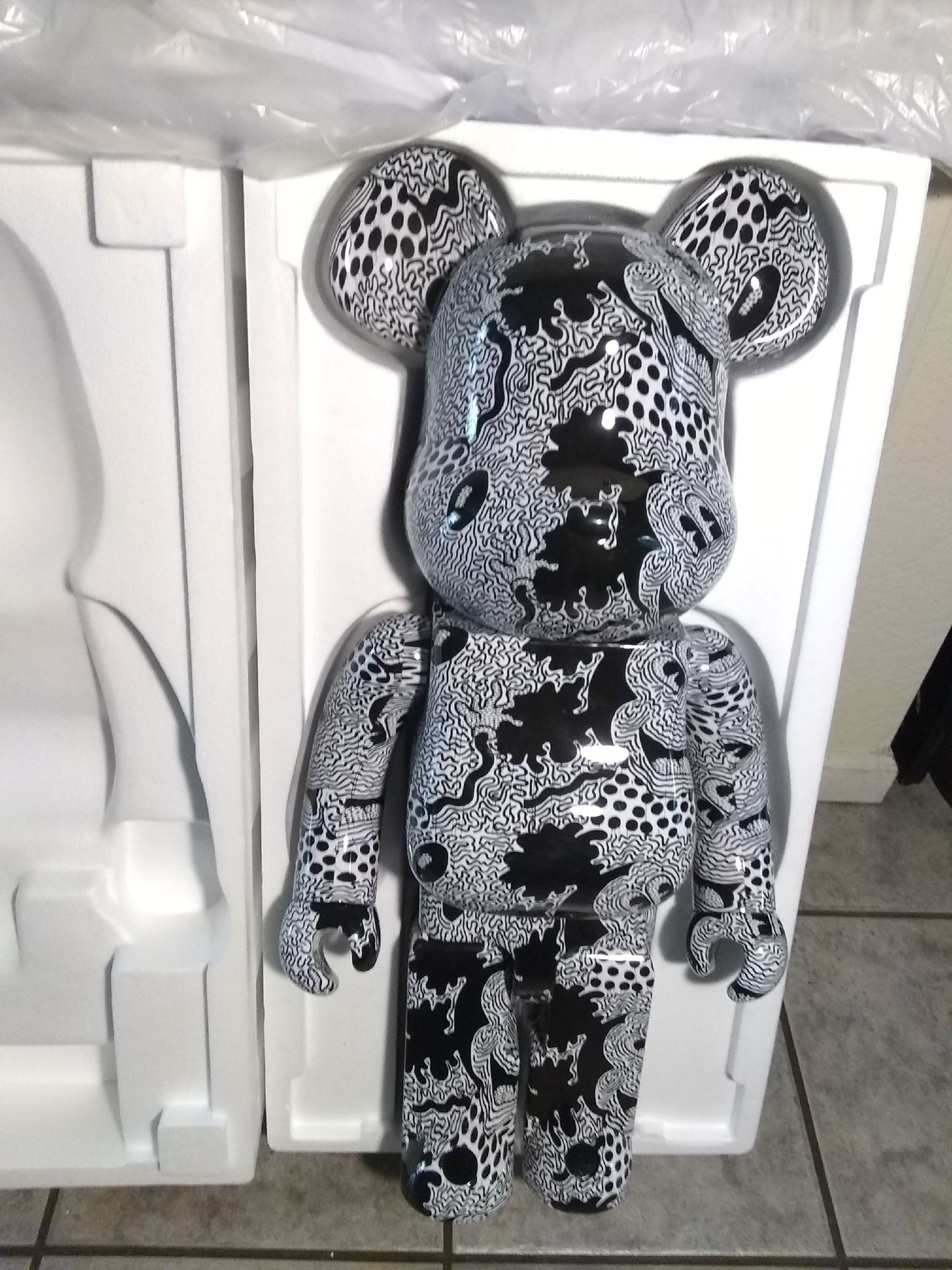 NEW Medicom Bearbrick x Keith Haring x Disney Mickey Mouse 1000%