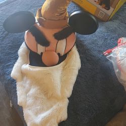 DISNEY GRUMPY HAT WITH ATTACHED BEARD
