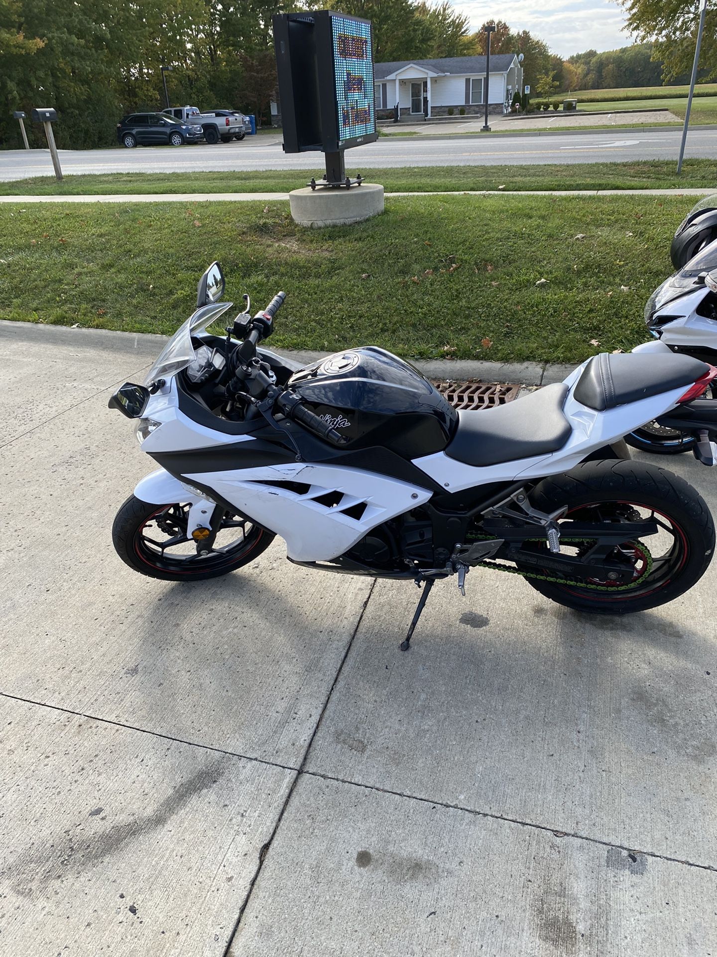 2013 Kawasaki Ninja 350