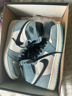 Air Jordan Mid 1s