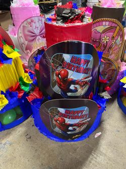 Spiderman three tier pinata with balls