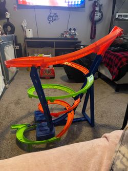 Hot wheel track