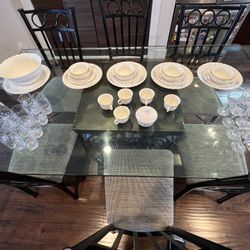 Arcopal France Victoria Table Charm 42 Piece