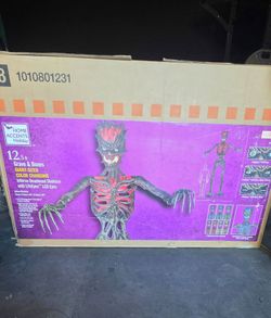 12.5 ft deadwood inferno skeleton