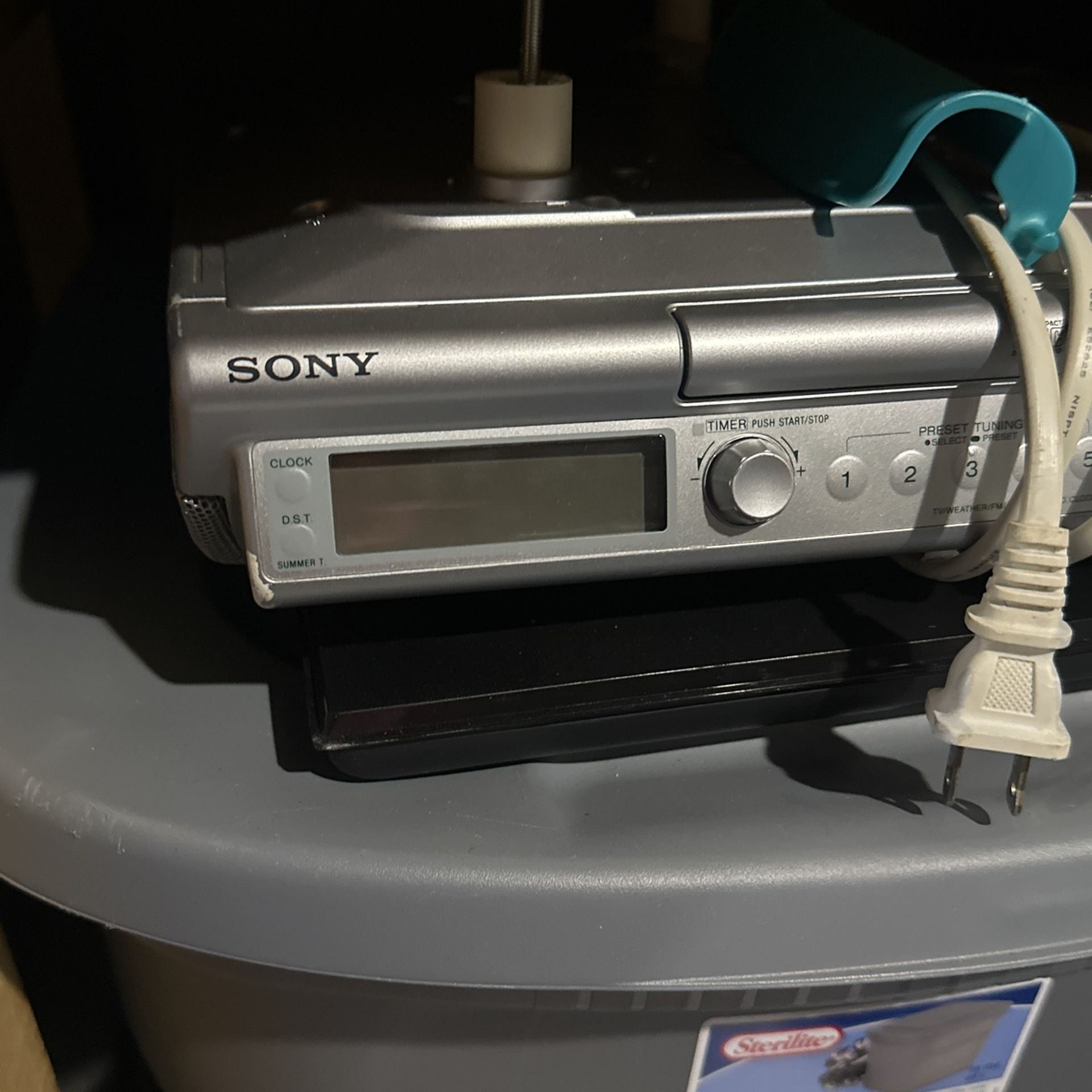 Sony radio