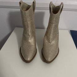 6 1/2 Women Boots