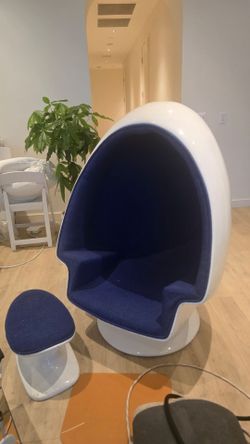 Fiorvane Accent Chair