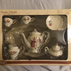 Vintage Porcelain Collectable 10 Pieces Mini Tea Set