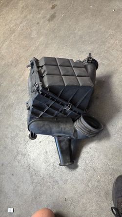 Mercedes Benz Airbox  604 094 0004
