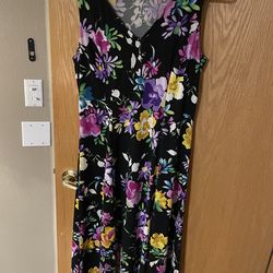 Selling cheap shirt/dresses