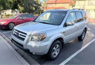 08 Honda Pilot SUV