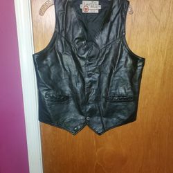 VINTAGE SEARS LEATHER SHOP BLACK BARTENDERS VEST.