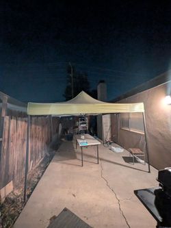 Pop-Up Canopy Tent 10x10