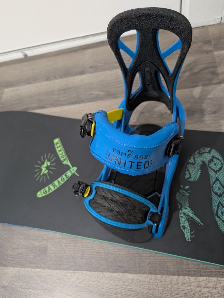 Snowboard _ Brand: Rome SDS