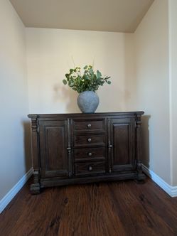 Dark Wood Sideboard Buffet in excellent condition - moving sale