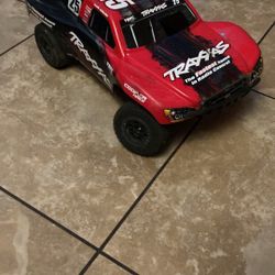Traxxas Slash 4x4