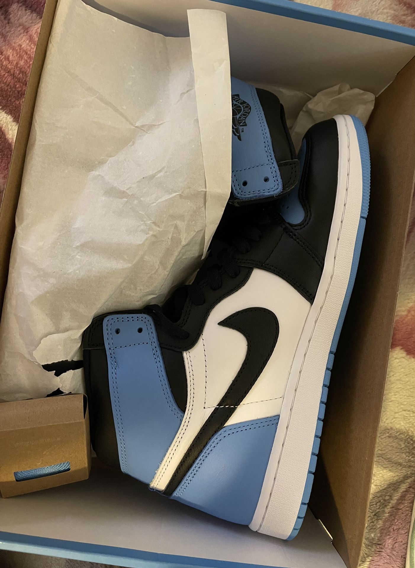 Jordan 1 Retro UNC high