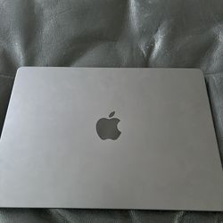 MacBook Pro M3 14” Space black