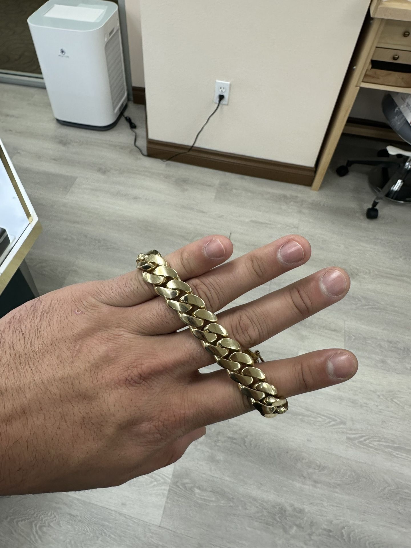 miami cuban link bracelet 14k 