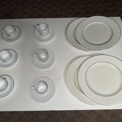 Assorted Glass Dinner Plates & Tea Cup with Plates !!!!!!