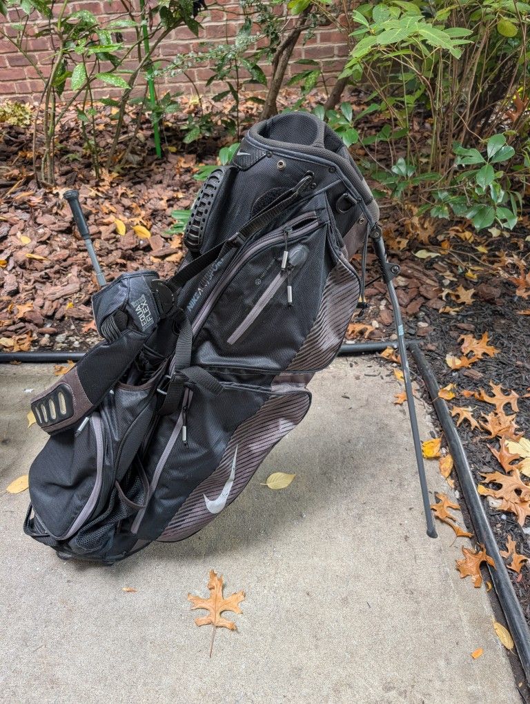 Nike Golf Bag