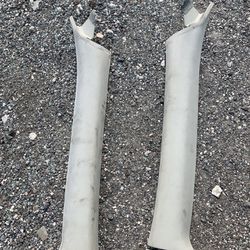 2004-2005 Infiniti G35 Coupe Front Left and Right A Pillars