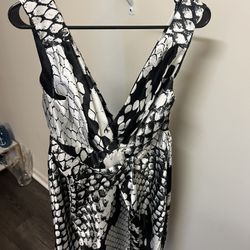 Black&White Dress - Large