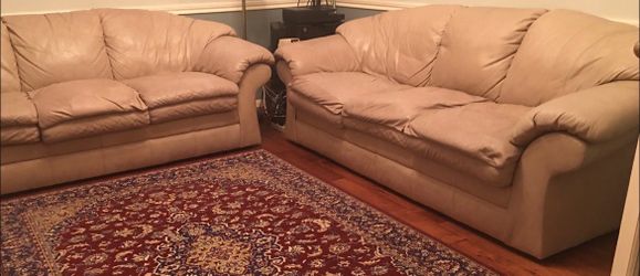 Leather Couches Set (Two Pieces)