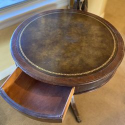 Antique Round Table 