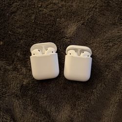 Apple AirPods 2nd Gen