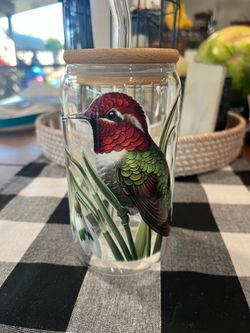 Hummingbird glass cup with bamboo lid and straw