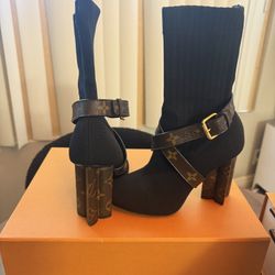 Louis Vuitton Boots 36.5 