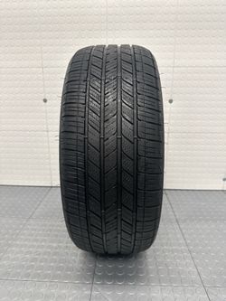 One used tire Firestone 205/55/17 # 1185-1186