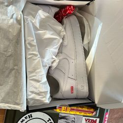 Supreme X Nike Air Force 1