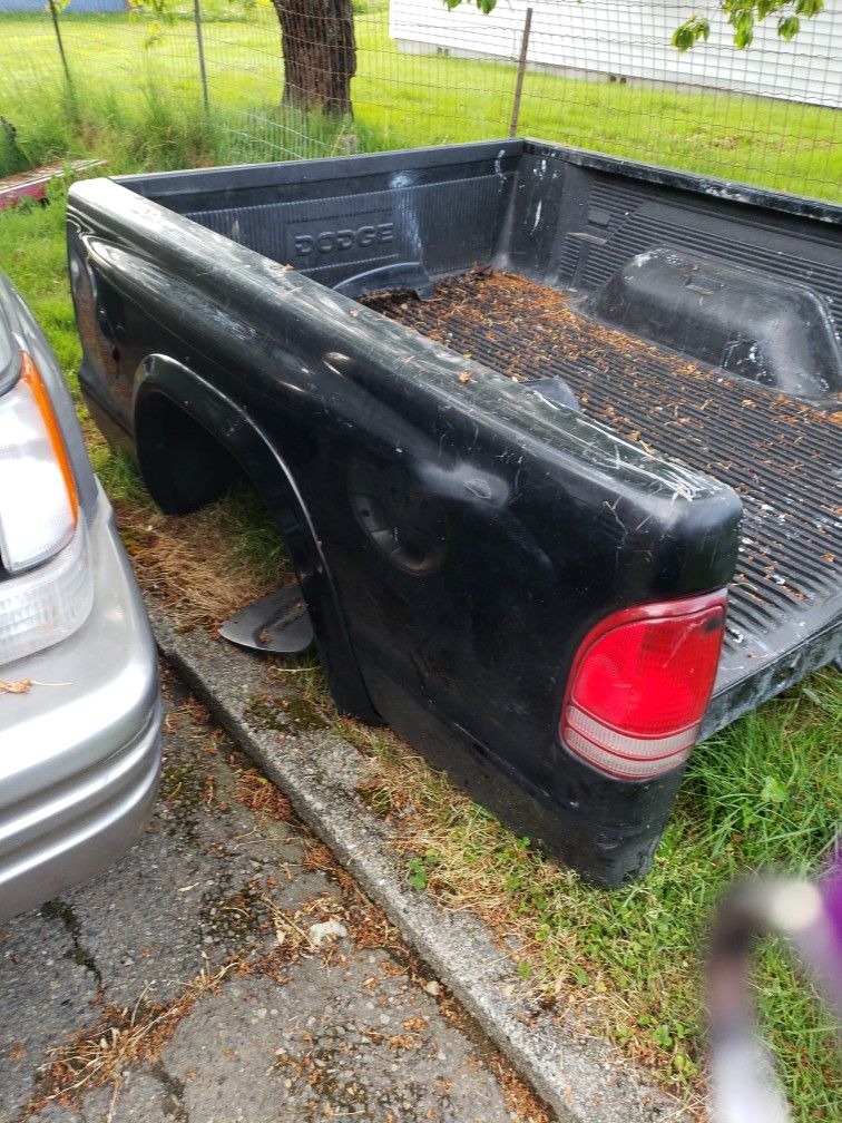 Dodge Dakota Truck Bed