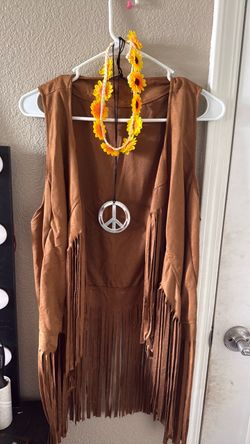 Costume