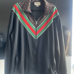 Men’s Gucci Zip Up Sweater