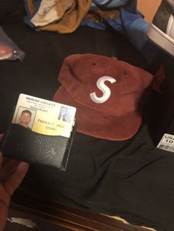 Supreme Hat