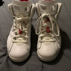 Air Jordan 6 Retro Red Oreo