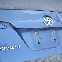 13 Corolla Trunk
