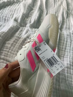 Adidas GameCourt 2 Women’s Tennis Shoes – White/Pink – Size 7.5 – NEW